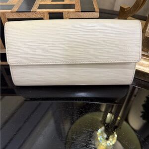 Louis Vuitton Cream Clutch